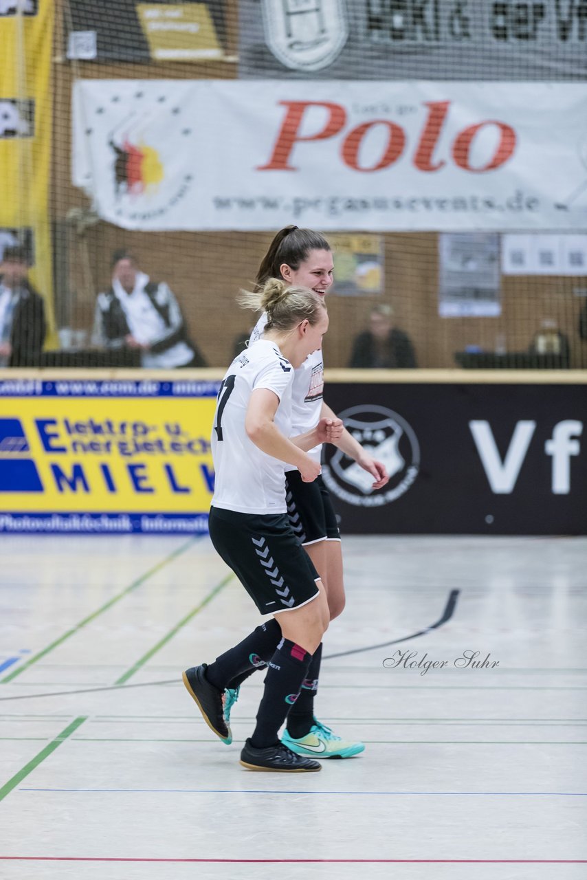 Bild 220 - VR Bank Cup Horst